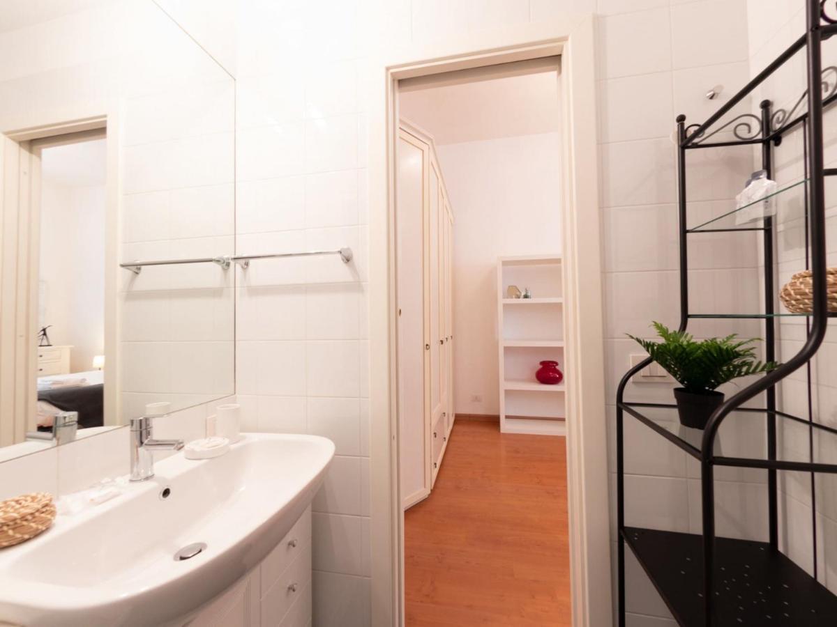 The Best Rent - Lovely One-Bedroom Apartment Near Villa Borghese Rom Exteriör bild